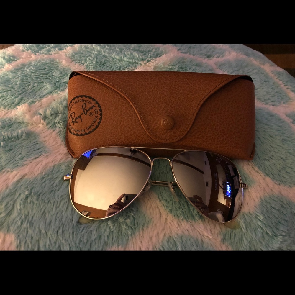 Ray-Ban Silver Aviator Sunglasses with Brown Case